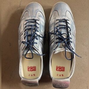 Silver Onitsuka Tigers